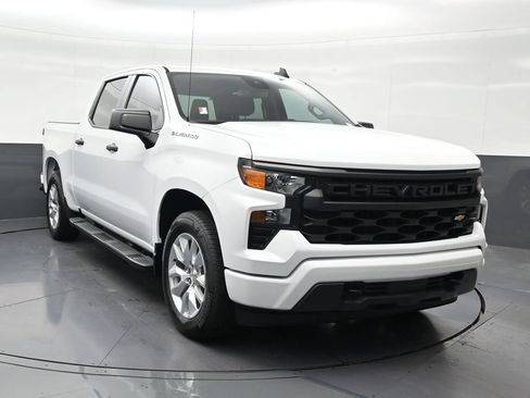 Used 2024 Chevrolet Silverado 1500 Custom RWD image 8