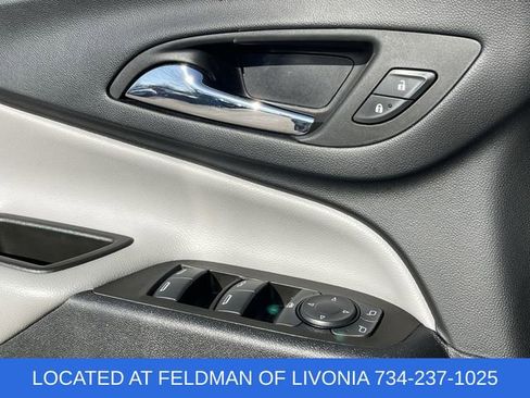 Used 2023 Chevrolet Equinox LS w/ LS Convenience Package image 22