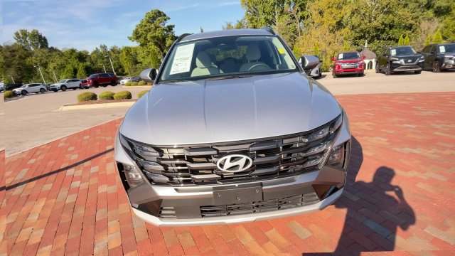 Used 2025 Hyundai Tucson SEL AWD/4WD image 4