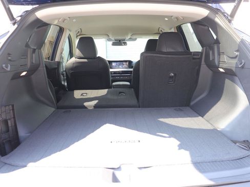 Used 2025 Nissan Murano SV AWD/4WD image 14