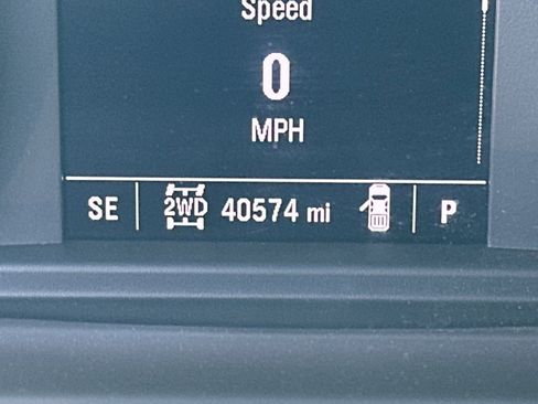 Used 2024 Chevrolet Silverado 1500 Custom Trail Boss w/ LPO, Dark Essentials Package image 27