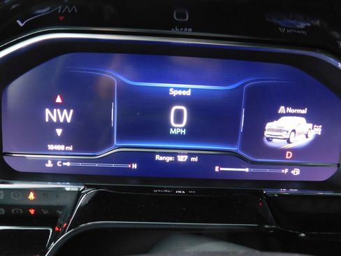 Certified 2024 Chevrolet Silverado 1500 LTZ w/ Z71 Off-Road Package image 34