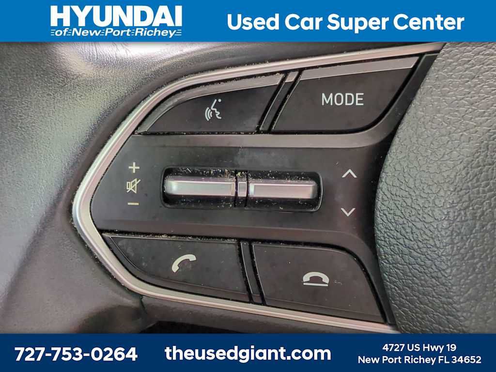 Used 2019 Hyundai Santa Fe Limited FWD image 29