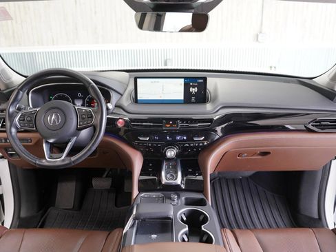Used 2023 Acura MDX SH-AWD w/ Advance Package image 17