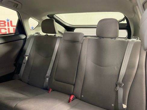 Used 2014 Toyota Prius Three image 16