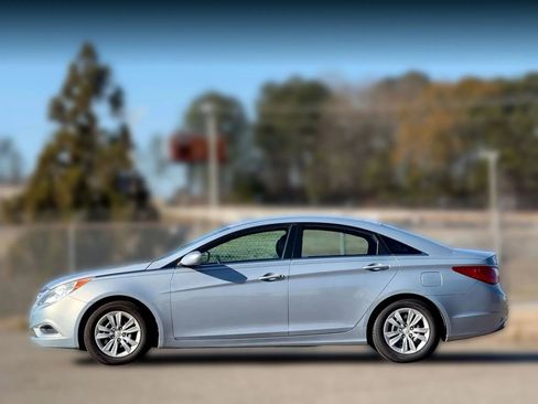 Used 2011 Hyundai Sonata GLS image 8