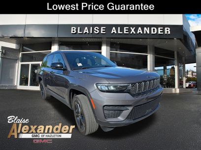 Used 2024 Jeep Grand Cherokee Altitude