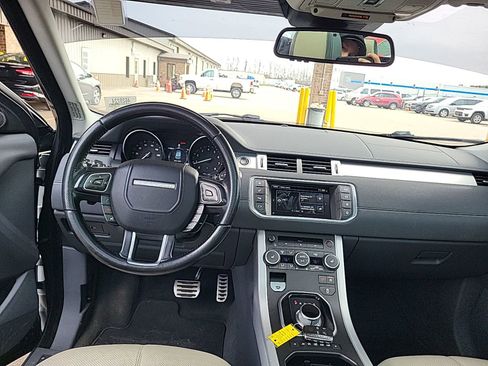 Used 2016 Land Rover Range Rover Evoque HSE Dynamic image 9