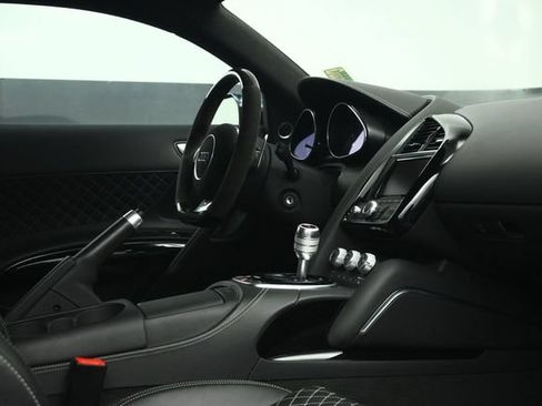 Used 2015 Audi R8 V10 AWD/4WD image 12