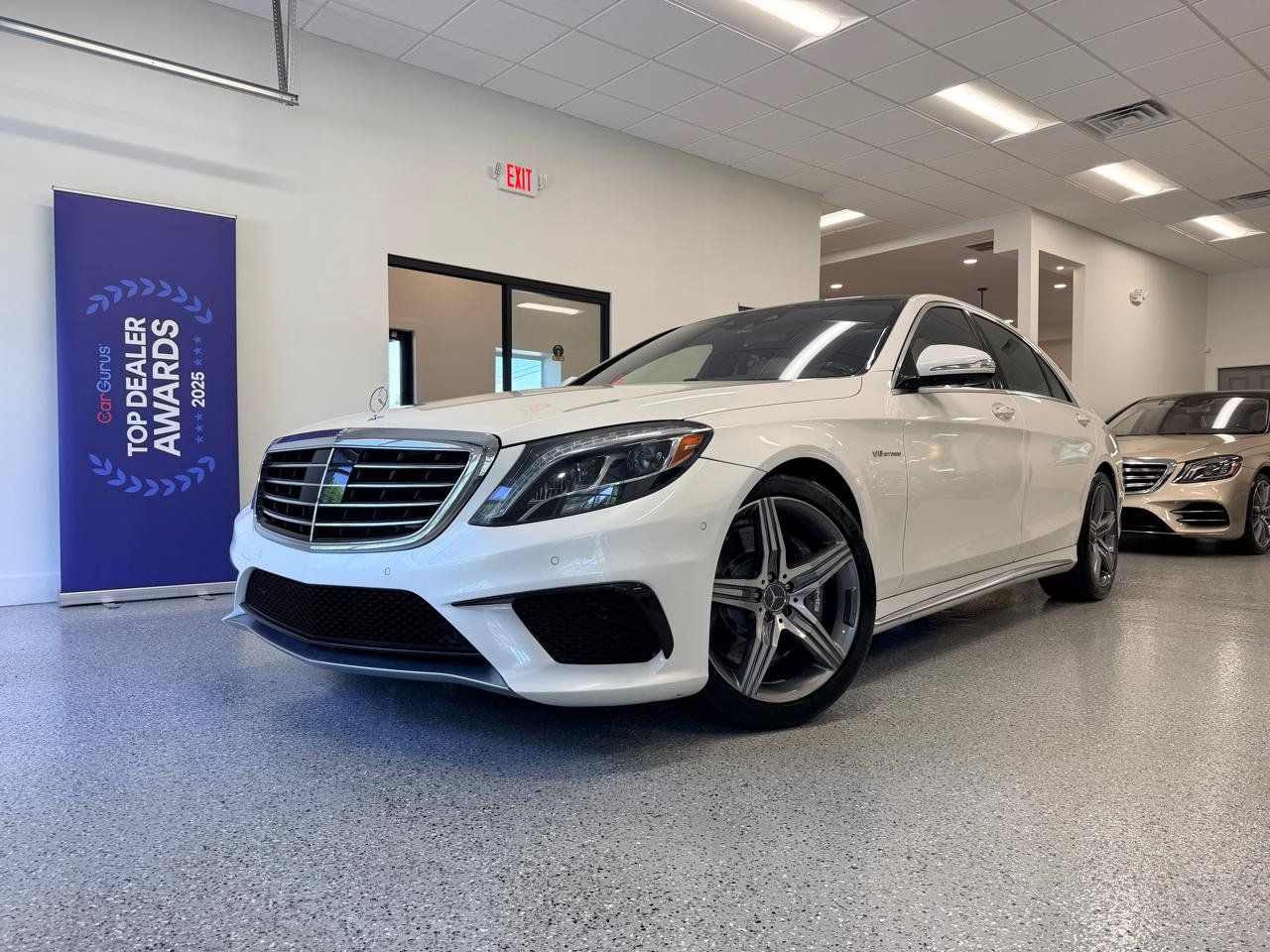 Used 2014 Mercedes-Benz S 63 AMG 4MATIC Sedan image 2