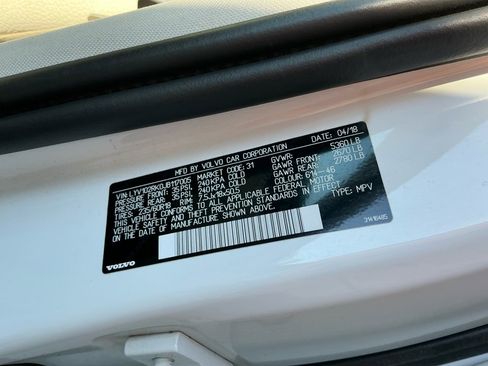 Used 2018 Volvo XC60 T5 Momentum image 38