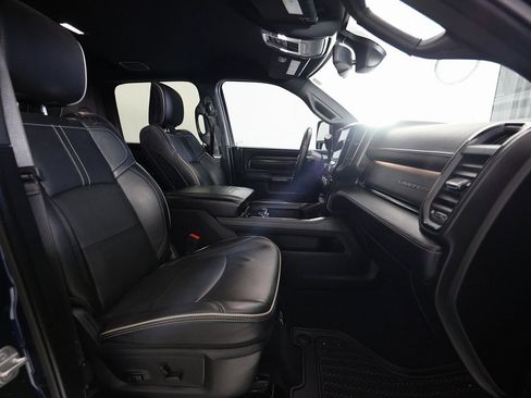 Used 2023 RAM 2500 Limited image 11