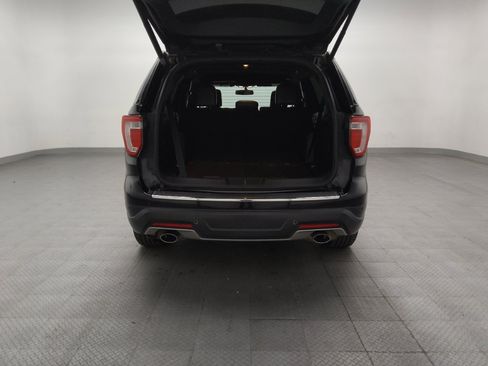 Used 2018 Ford Explorer XLT w/ Equipment Group 202A FWD image 29