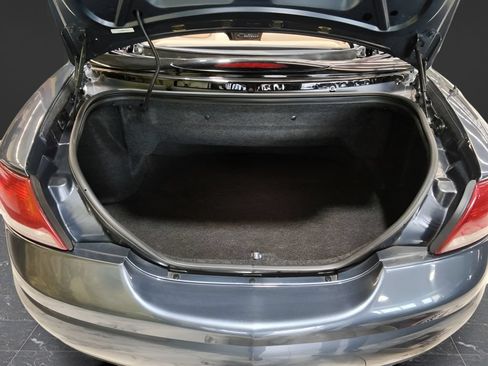 Used 2002 Chrysler Sebring Limited FWD image 14