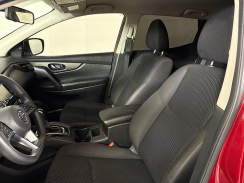 Used 2019 Nissan Rogue Sport S FWD image 21