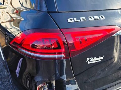 Used 2022 Mercedes-Benz GLE 350 4MATIC w/ Premium Package image 52