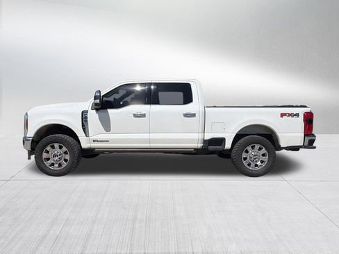 Certified 2023 Ford F250 Lariat w/ Lariat Ultimate Package AWD/4WD image 11