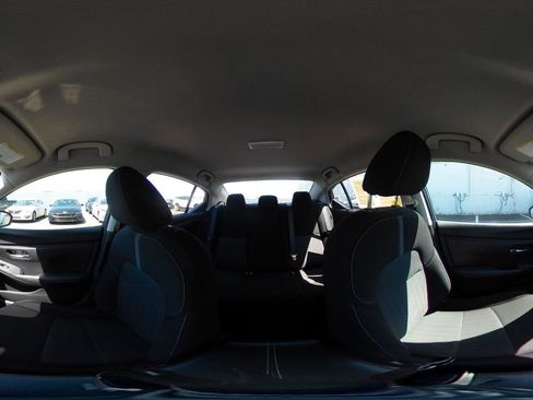 Used 2024 Nissan Sentra SV FWD image 40