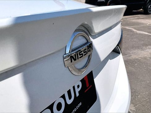 Used 2023 Nissan Sentra SR w/ Trunk Package FWD image 10