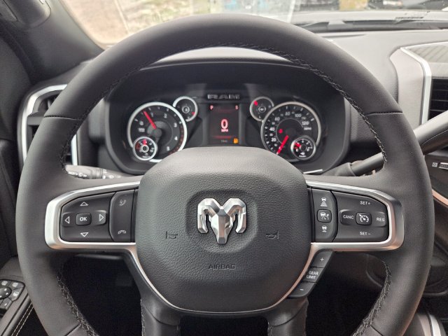 New 2027 RAM 3500 Big Horn AWD/4WD image 27