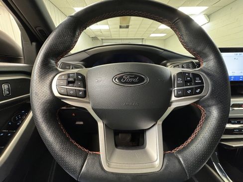 Used 2022 Ford Explorer Timberline image 34