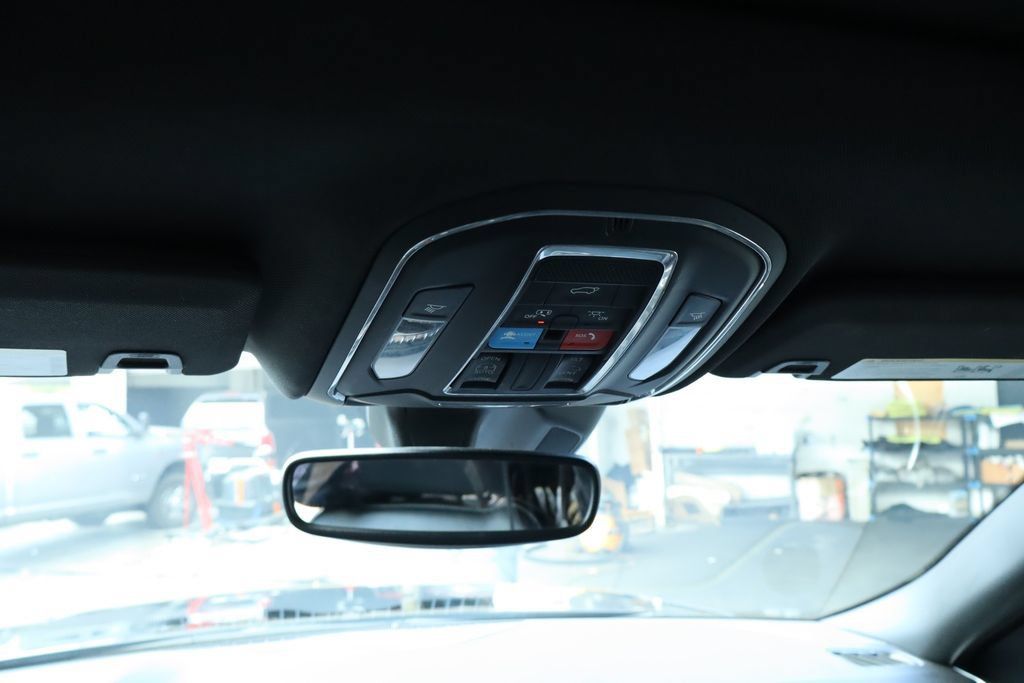Used 2024 Jeep Grand Cherokee L Altitude RWD image 32