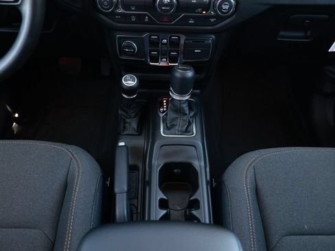 New 2026 Jeep Gladiator Sport AWD/4WD image 26