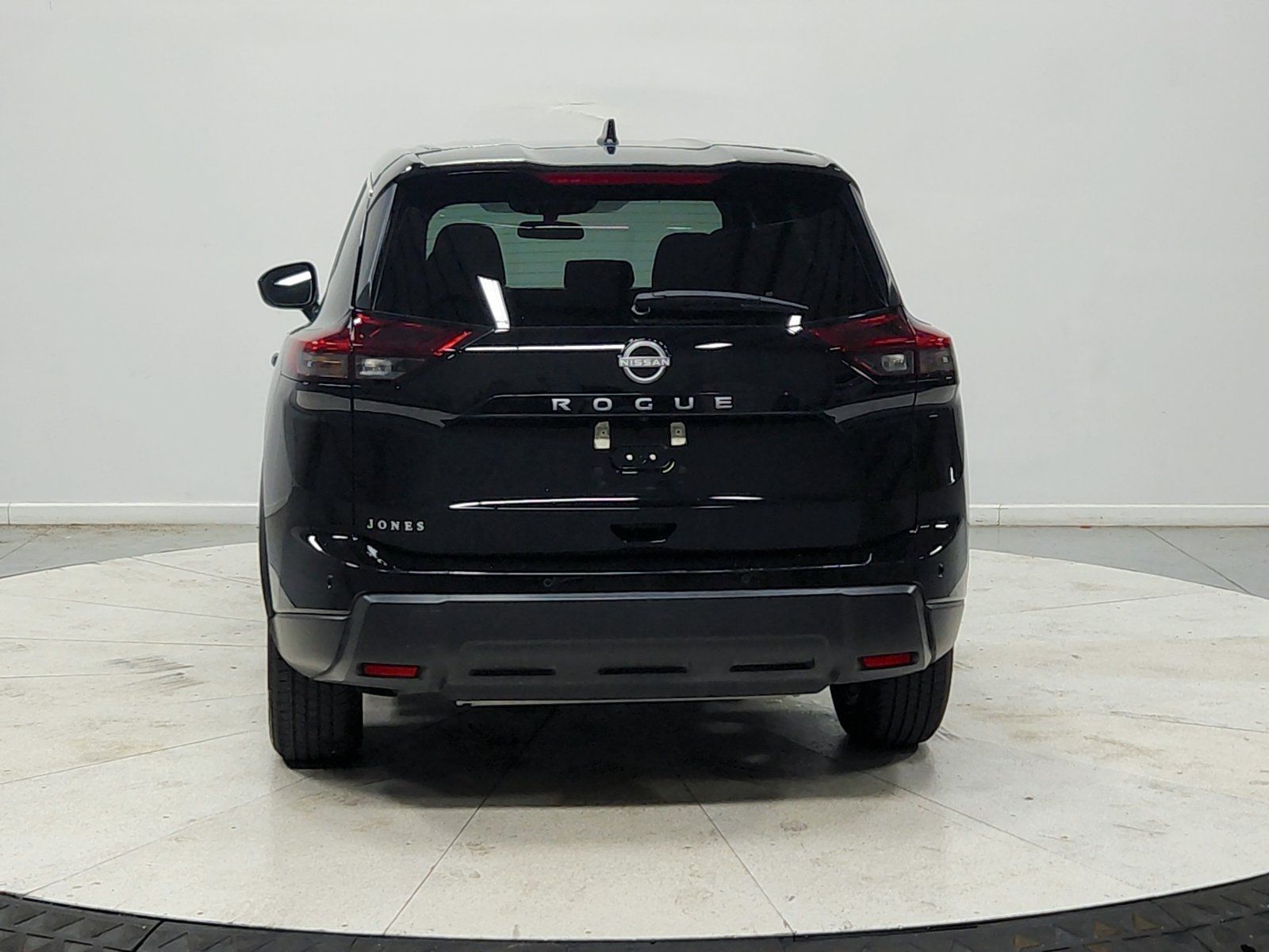 Used 2025 Nissan Rogue SV FWD image 7