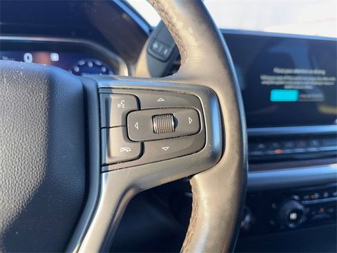 Used 2023 Chevrolet Silverado 1500 LT image 16
