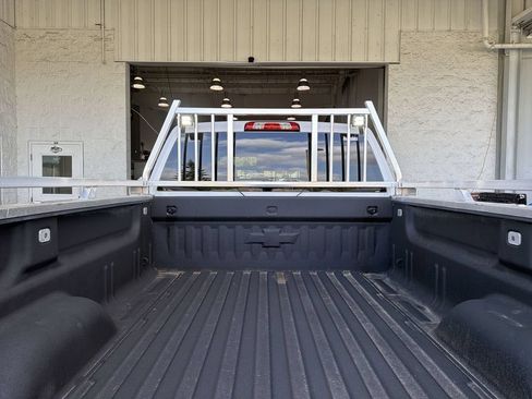Used 2015 Chevrolet Silverado 3500 LT AWD/4WD image 23