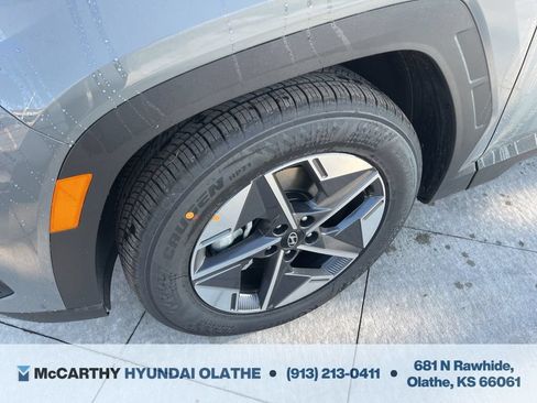 Used 2026 Hyundai Tucson SEL FWD image 16