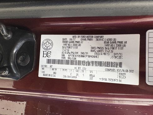 Used 2017 Ford F150 XLT w/ Trailer Tow Package image 35