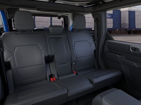 New 2026 Ford Bronco Badlands AWD/4WD image 36