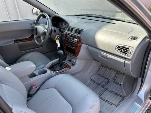 Used 2001 Mitsubishi Galant ES FWD image 28