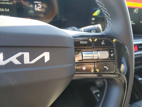 New 2026 Kia Sorento S image 26