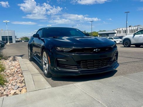 Used 2022 Chevrolet Camaro SS RWD image 4