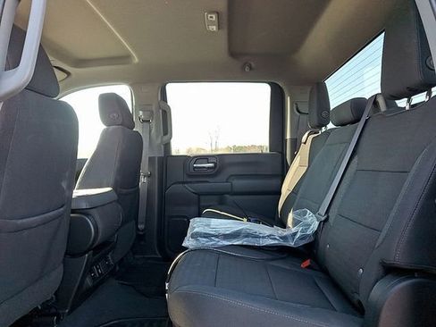 Used 2024 Chevrolet Silverado 2500 Custom w/ Custom Value Package AWD/4WD image 10