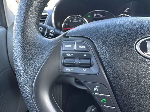 Used 2018 Kia Forte LX FWD image 24
