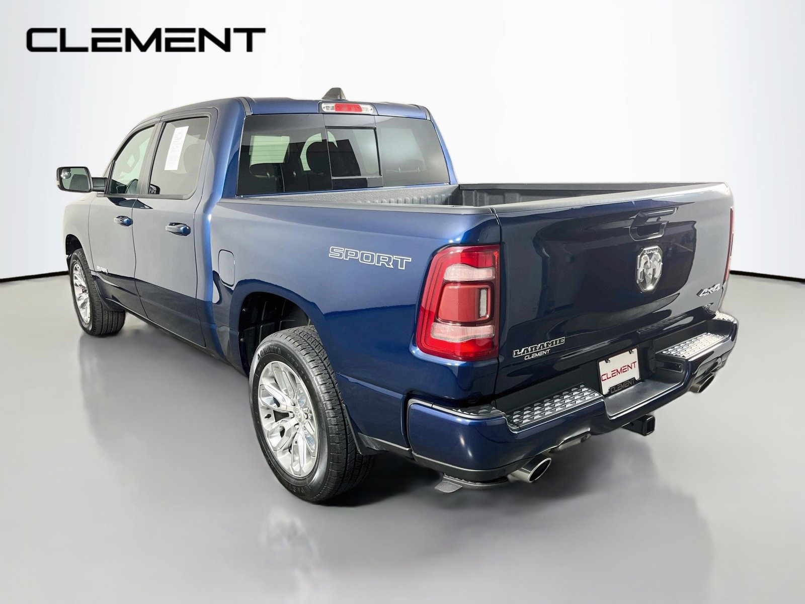 Used 2023 RAM 1500 Laramie AWD/4WD image 8