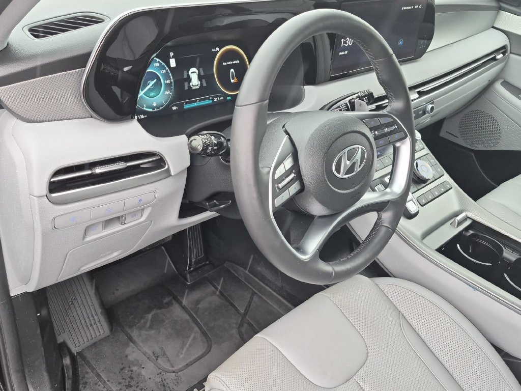 Used 2024 Hyundai Palisade SEL w/ Premium Package AWD/4WD image 11