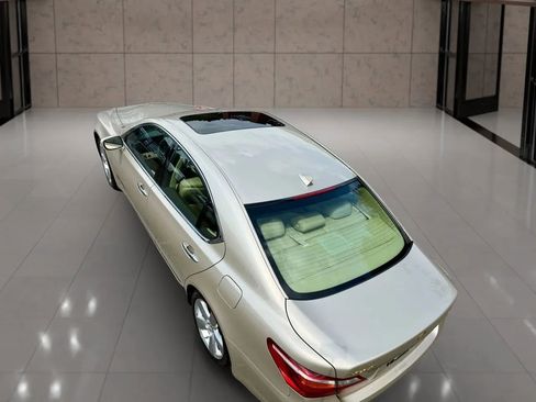 Used 2010 Lexus LS 460 image 11