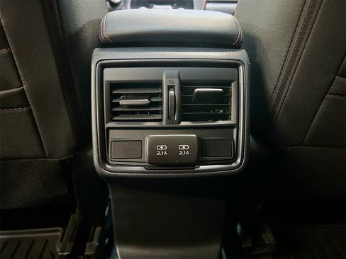 Used 2024 Subaru Forester Sport image 26