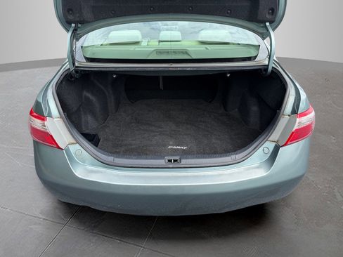 Used 2007 Toyota Camry LE FWD image 8