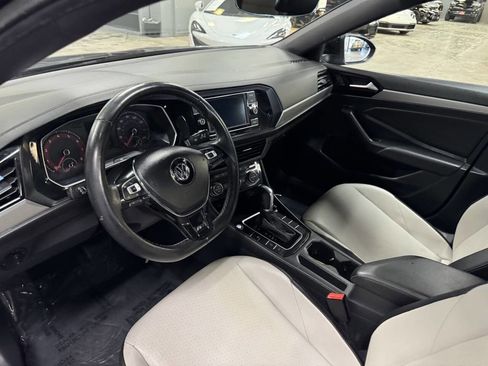 Used 2019 Volkswagen Jetta R-Line w/ R-Line Cold Weather Package image 34