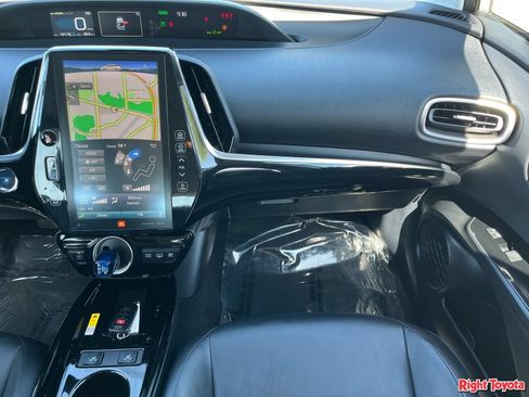 Certified 2020 Toyota Prius Prime Limited w/ Carpet Mat Package FWD image 19