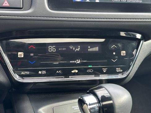 Used 2022 Honda HR-V EX-L image 23