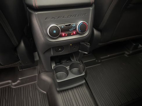 Used 2025 Ford Explorer ST image 48
