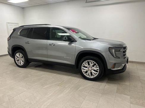 Used 2026 GMC Acadia Elevation w/ Elevation Premium Package AWD/4WD image 7