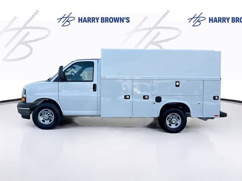New 2025 Chevrolet Express 3500 3500 VAN 139 w/ Power Convenience Package image 6