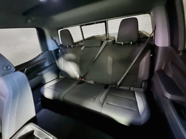 Used 2024 Chevrolet Silverado 1500 LT AWD/4WD image 27